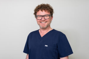 Dr Peter Hughes B.D.S.